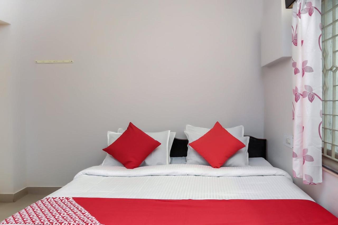 סאלם Collection O Travellers Inn מראה חיצוני תמונה
